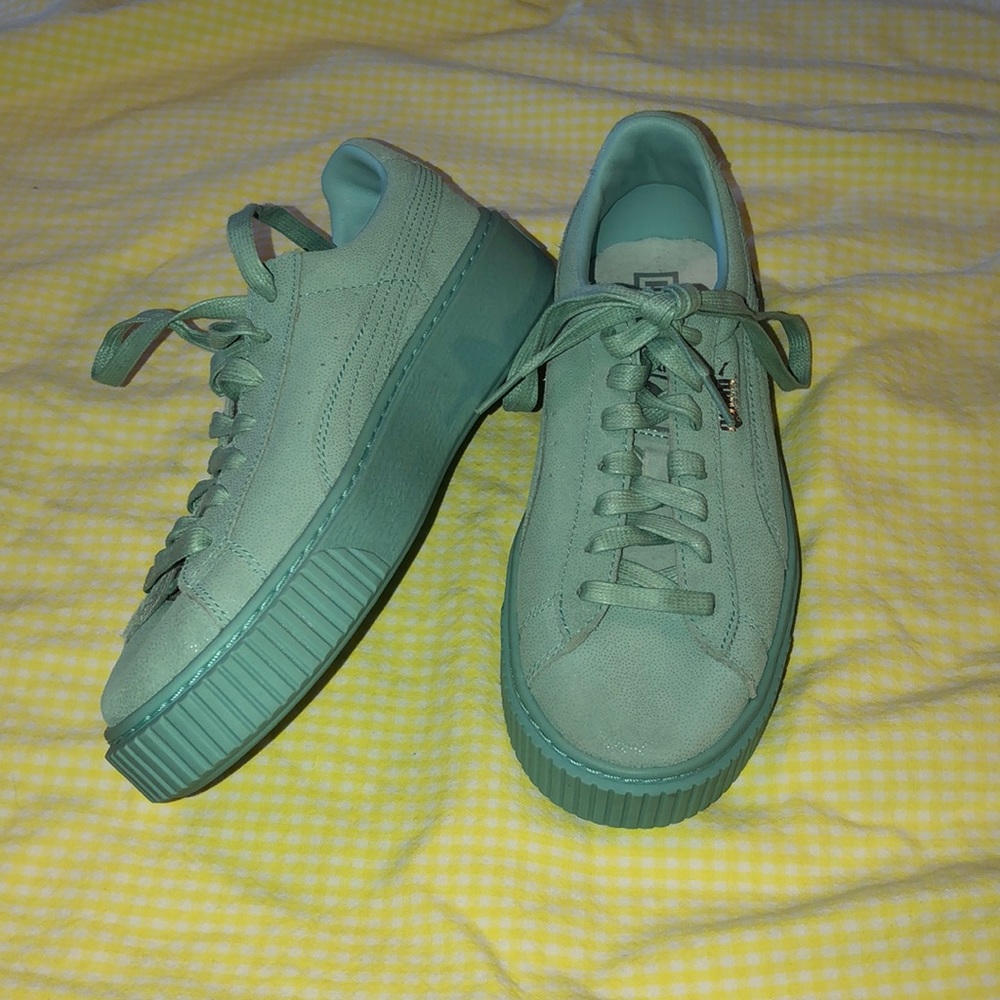 Platform puma shoes